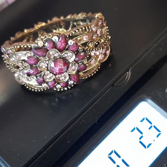 Purple Pink Rhinestone Hinged Bracelet, Victorian Style, 6 1/2 Inches - Picture 14 of 14